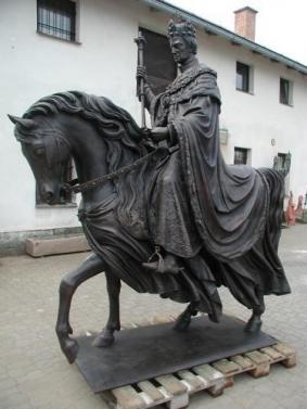 Jezdecká socha císaře Františka I. v Praze na Krannerově kašně